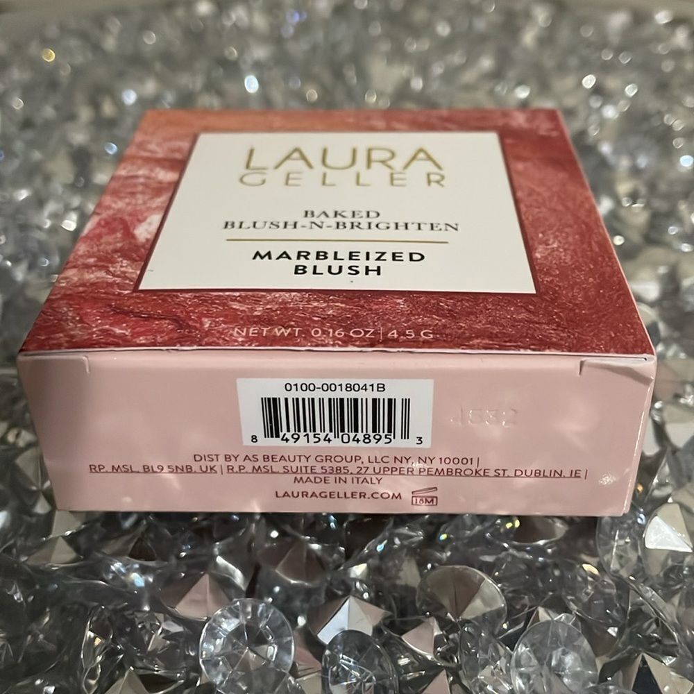 Laura Geller baked blush n bright marbleized blush in apricot berry color makeup - Picture 7 of 8